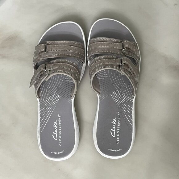 Clarks Women's Breeze Piper Cloudsteppers Slide Sandal Size 7 Light Taupe - Picture 1 of 7